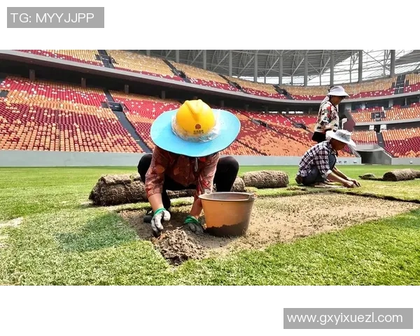 重庆与武汉足球队耐力对决赛后分析与总结